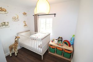 Bedroom- click for photo gallery
